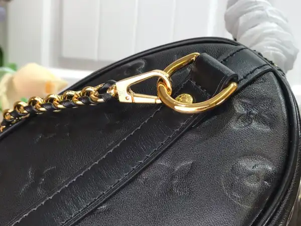 LOUIS VUITTON SPEEDY BB