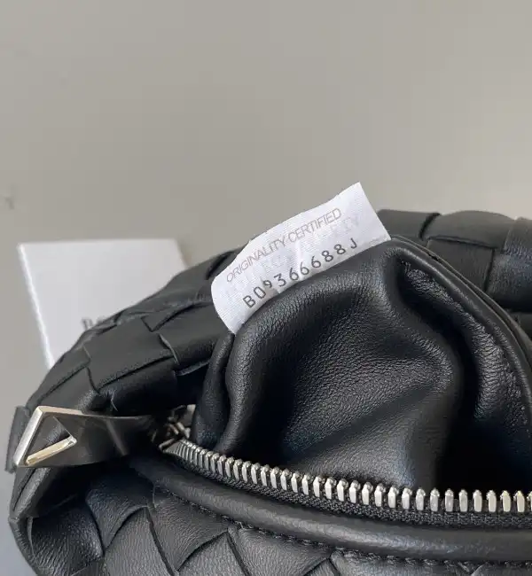 First bag ru BOTTEGA VENETA MINI JODIE