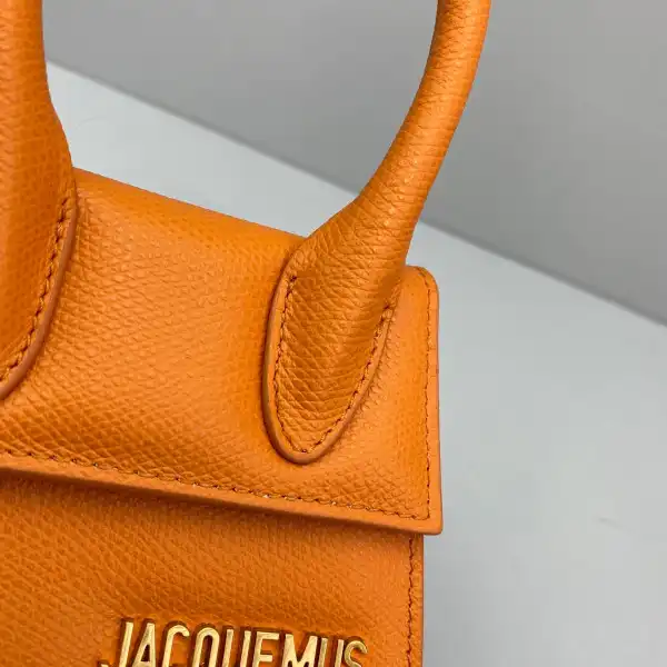 First bag ru JACQUEMUS Le Chiquito Mini Bag