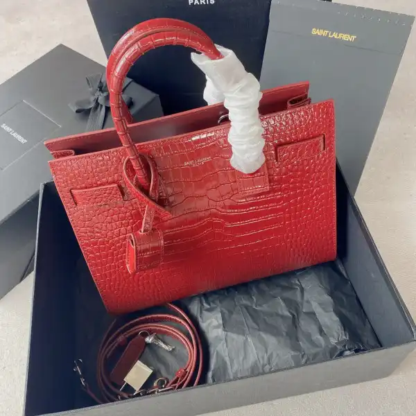 Firstbag Ru YSL SAC DE JOUR BABY