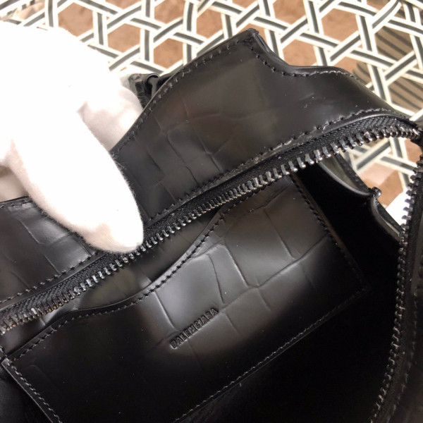 BALENCIAGA NEO CLASSIC MINI TOP HANDLE BAG