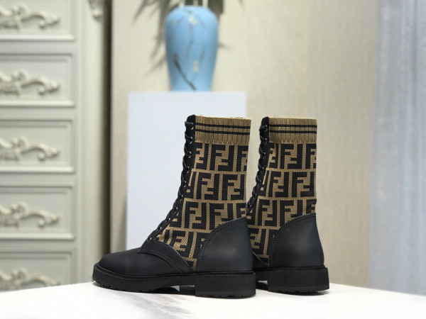 HOT SALE FENDI ANKLE BOOTS