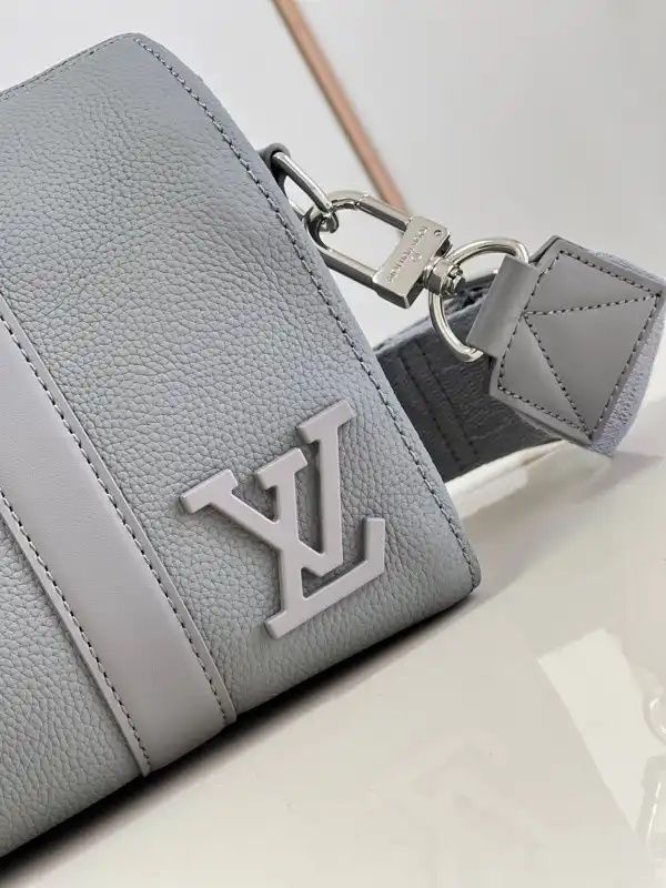 Louis Vuitton CITY KEEPALL