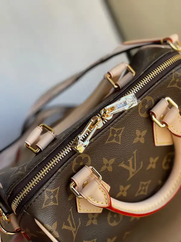 Louis Vuitton SPEEDY BANDOULIÈRE 20