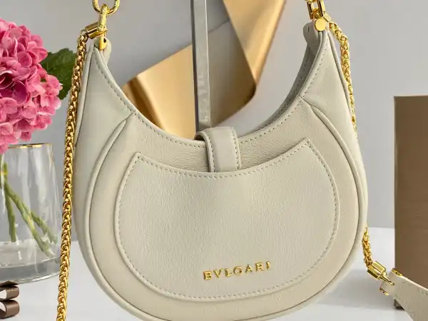 Yupoo bagsoffer BVLGARI SERPENTI ELLIPSE CROSSBODY BAG