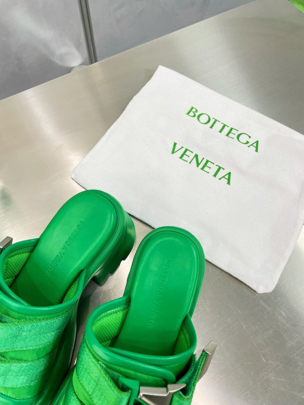 HOT SALE BOTTEGA VENETA Flash