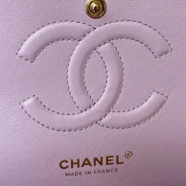 CHANEL FLAP BAG-15.5-25.5-6.5cm