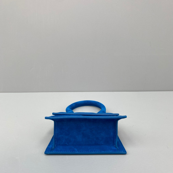 HOT SALE JACQUEMUS Le Chiquito Mini Bag