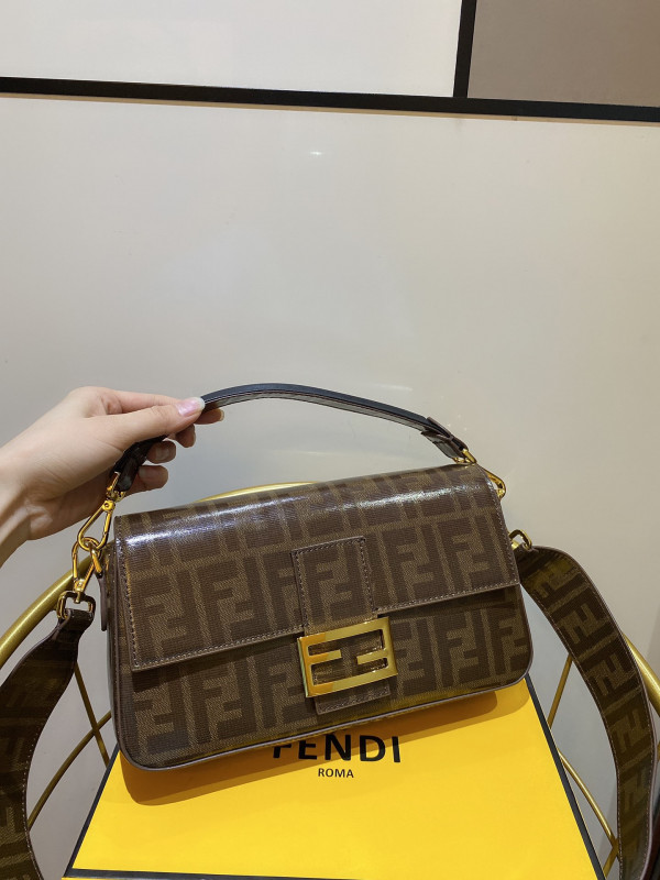 HOT SALE FENDI BAGUETTE