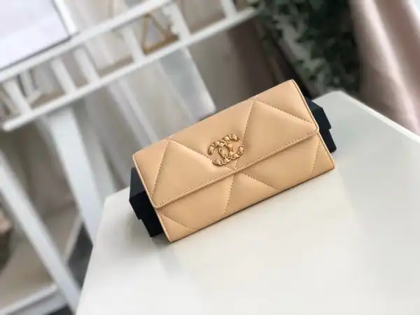 Frstbag ru CHANEL 19 LONG FLAP WALLET