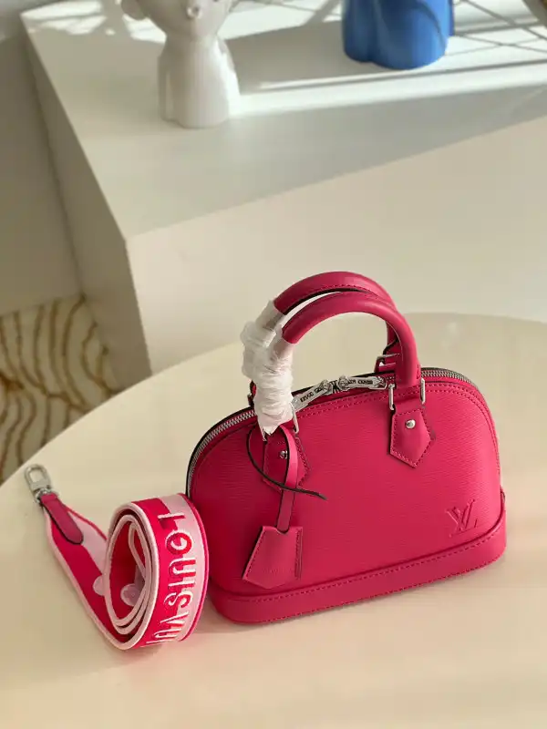 LOUIS VUITTON ALMA BB