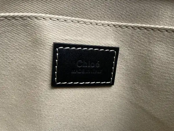 CHLOÉ LARGE WOODY TOTE BAG