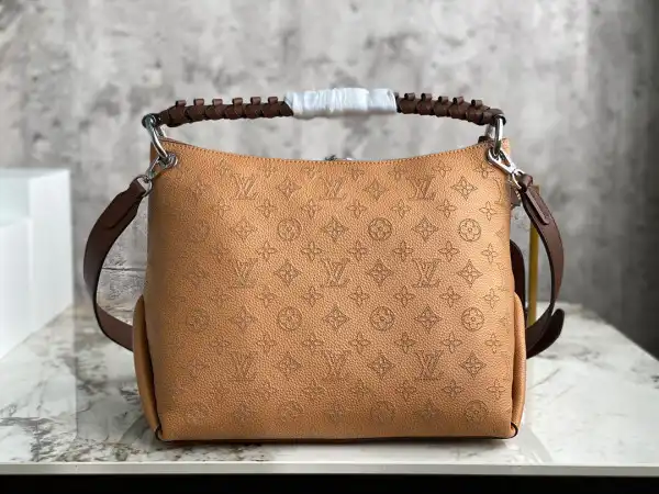 Affordable LOUIS VUITTON BEAUBOURG HOBO MM