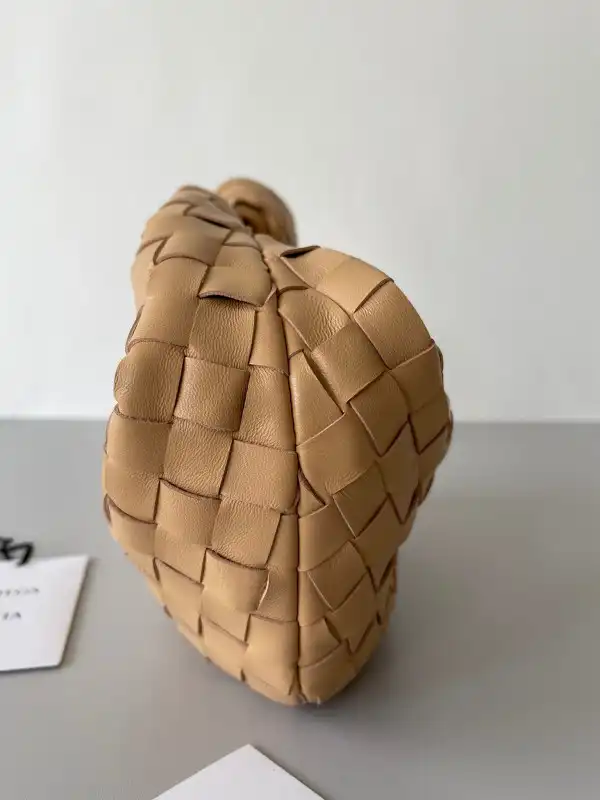 BOTTEGA VENETA MINI JODIE