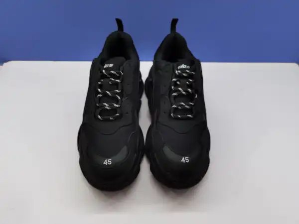 Bagsoffer BALENCIAGA TRIPLE S