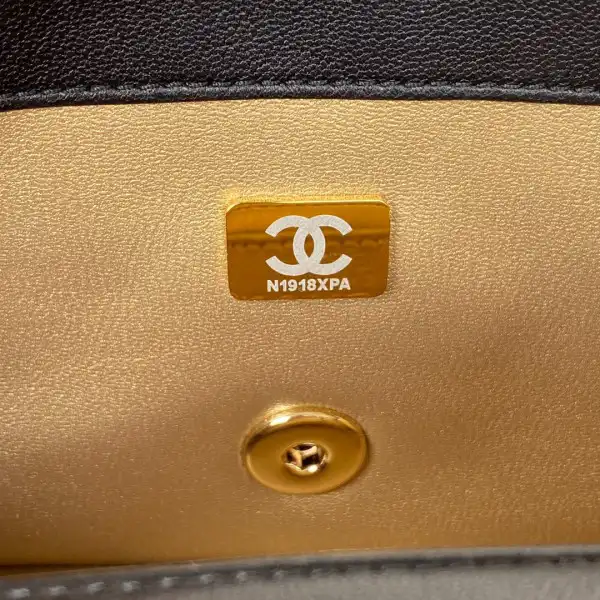 CHANEL FLAP BAG