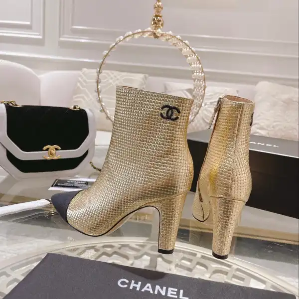 First bag ru CHANEL BOOTS