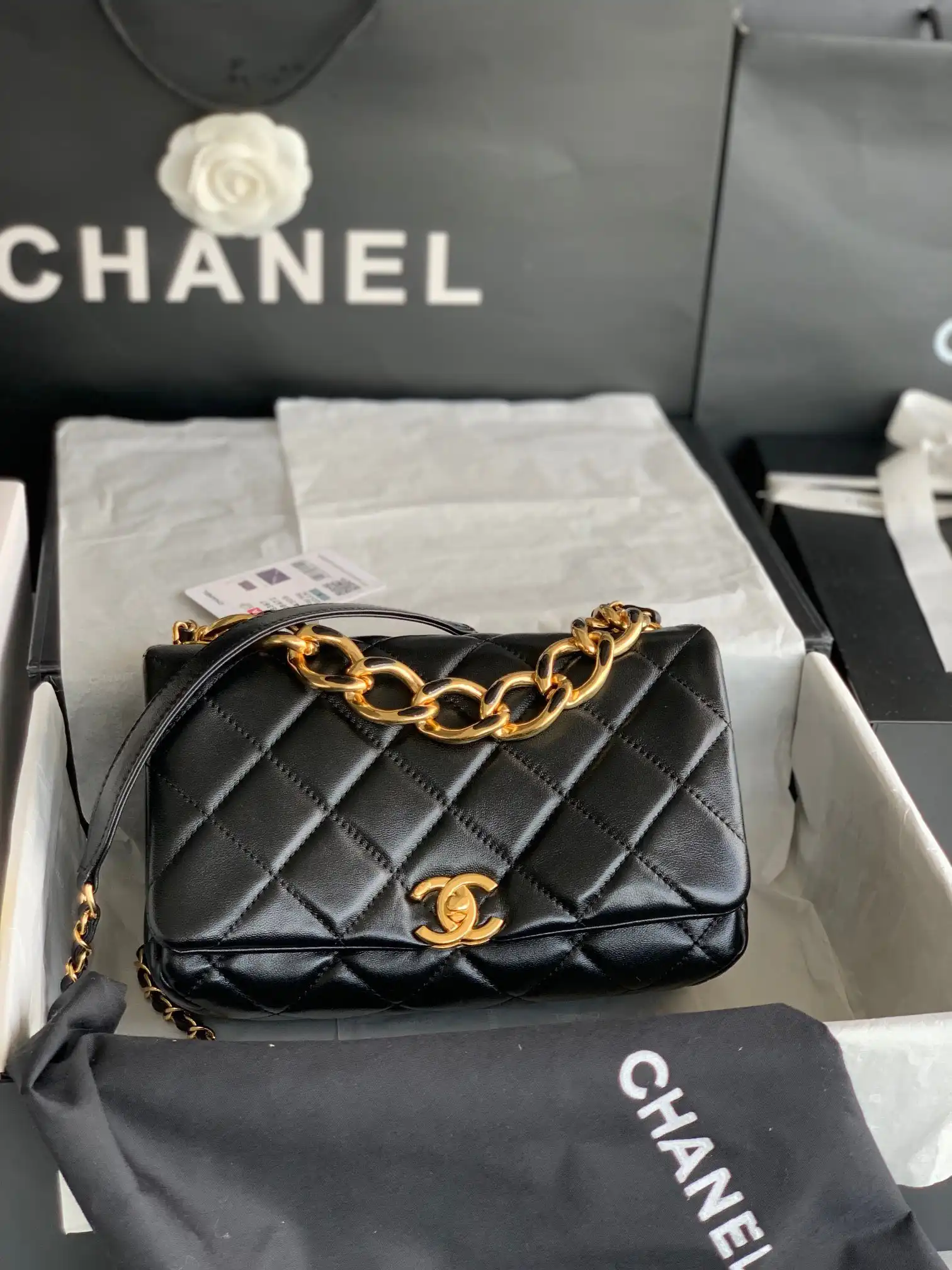 Firstbag Ru CHANEL FLAP BAG