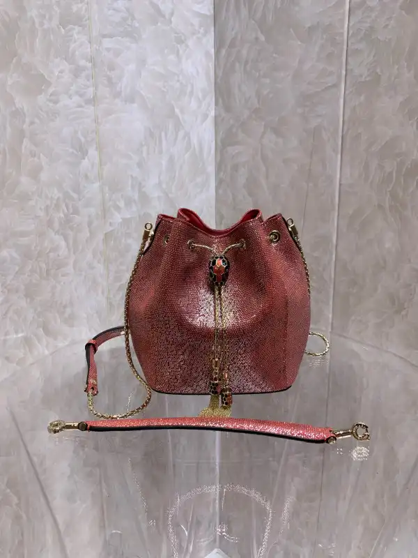 Bagsoffer BVLGARI SERPENTI FOREVER BUCKET BAG