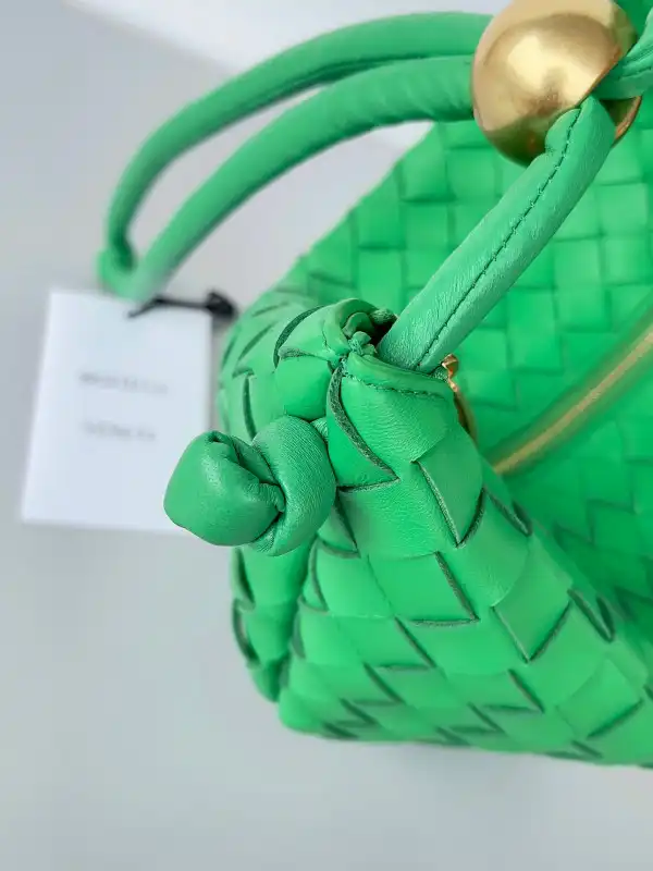 Frstbag ru BOTTEGA VENETA Turn