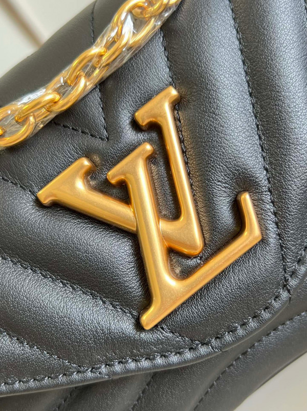 HOT SALE LOUIS VUITTON NEW WAVE CHAIN BAG PM