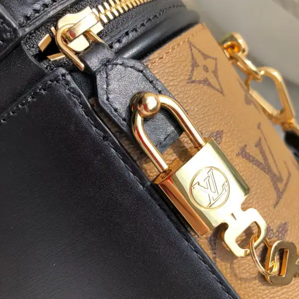 First bag ru LOUIS VUITTON CANNES