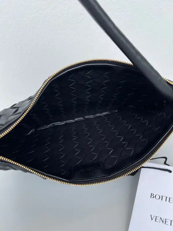 Bagsoffer BOTTEGA VENETA Turn