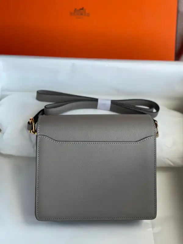 First Bag Ru Hermes Roulis 18CM All Handmade