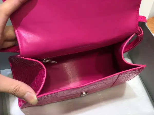 First bag ru BALENCIAGA HOURGLASS