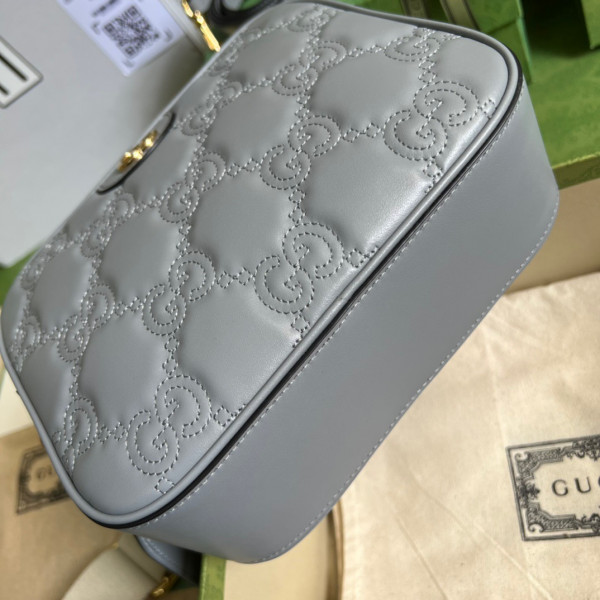 HOT SALE Gucci GG matelassé leather shoulder bag