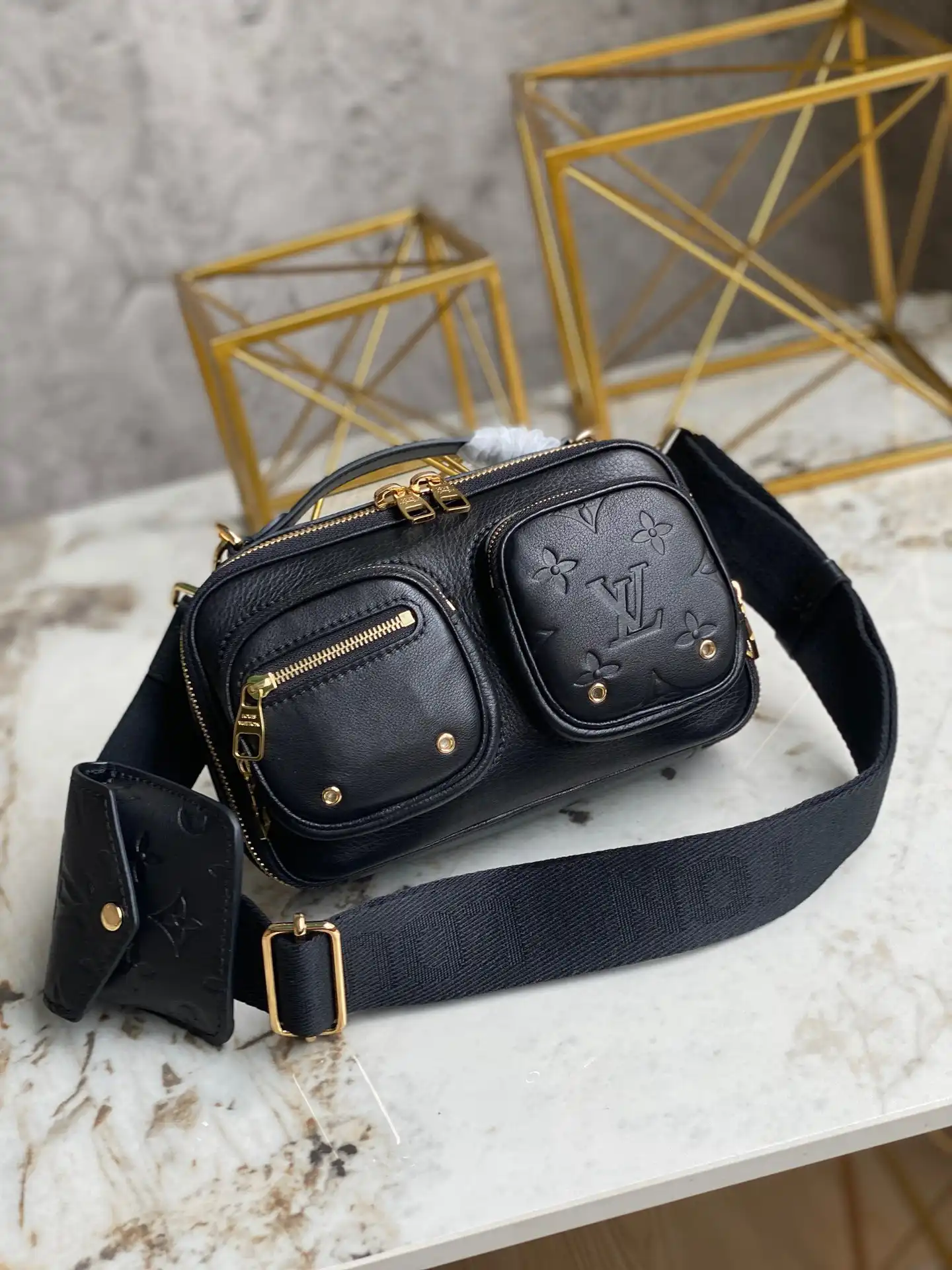 Affordable LOUIS VUITTON UTILITY CROSSBODY