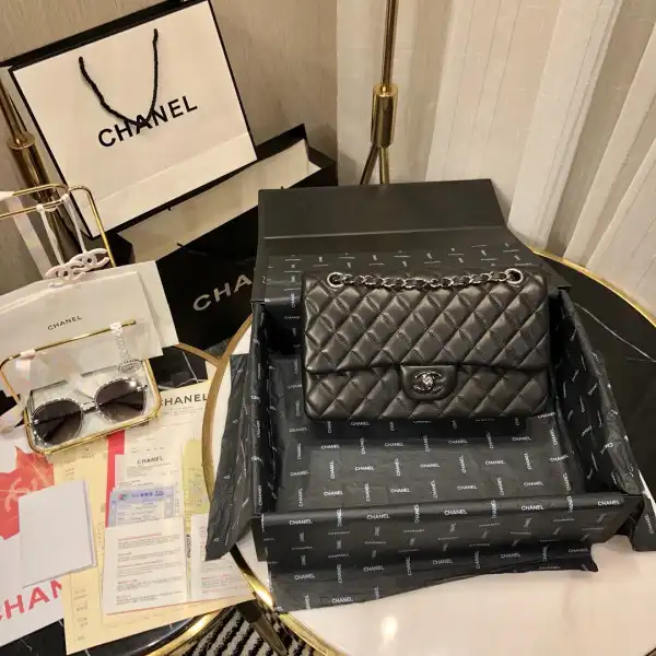 CHANEL FLAP BAG LAMBSKIN