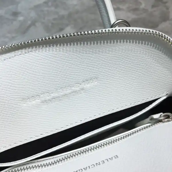 BALENCIAGA VILLE TOP HANDLE XXS