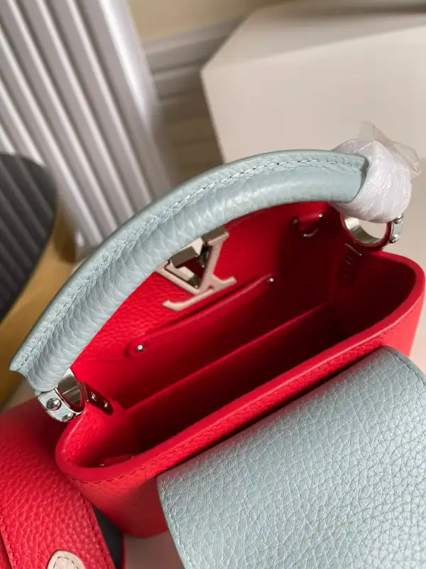 Rep LOUIS VUITTON CAPUCINES MINI