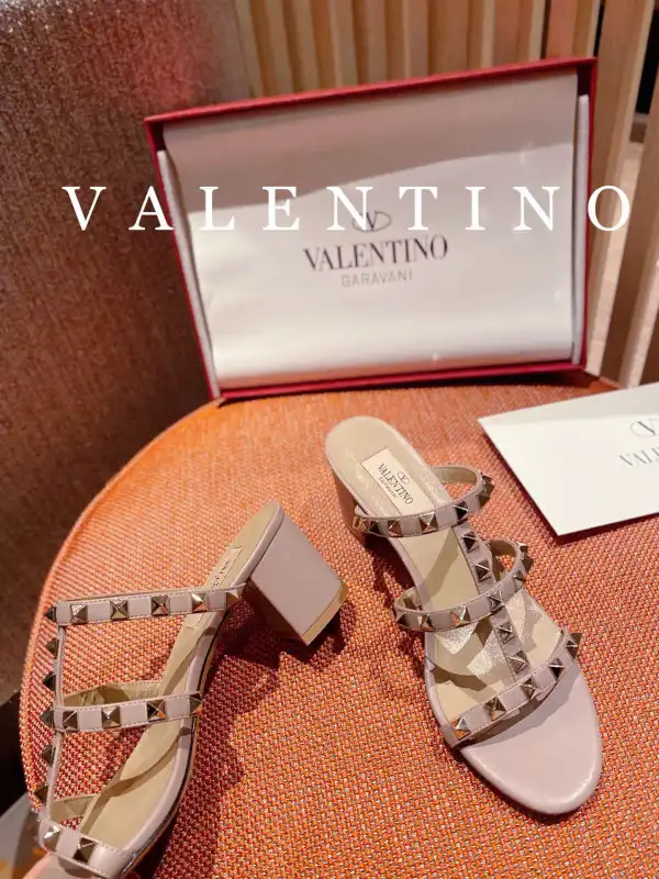 VALENTINO ROCKSTUD CALFSKIN LEATHER SLIDE SANDAL