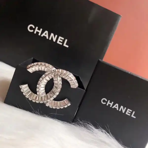 CHANEL BROOCH