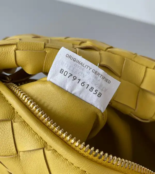 First bag ru BOTTEGA VENETA MINI JODIE