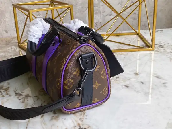 Firstbag Ru LOUIS VUITTON KEEPALL BANDOULIÈRE 25