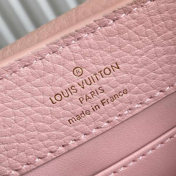 [FREE SHIPPING] LOUIS VUITTON CAPUCINES MINI