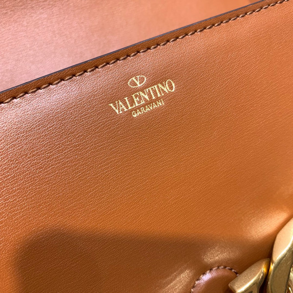 HOT SALE VALENTINO VLOGO CHAIN SHOULDER BAG IN CALFSKIN