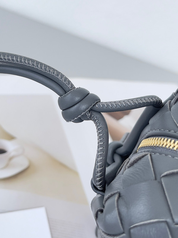 BOTTEGA VENETA Small Loop Camera Bag