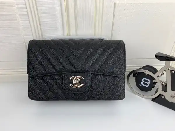 CHANEL FLAP BAG