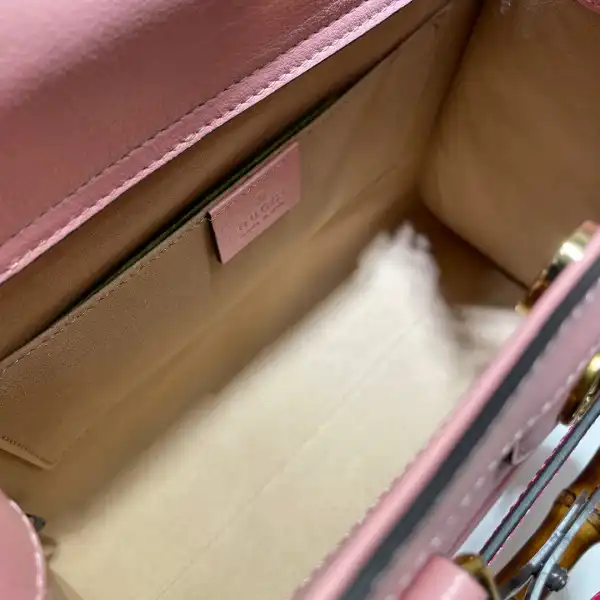 Firstbag Ru Gucci Diana small tote bag