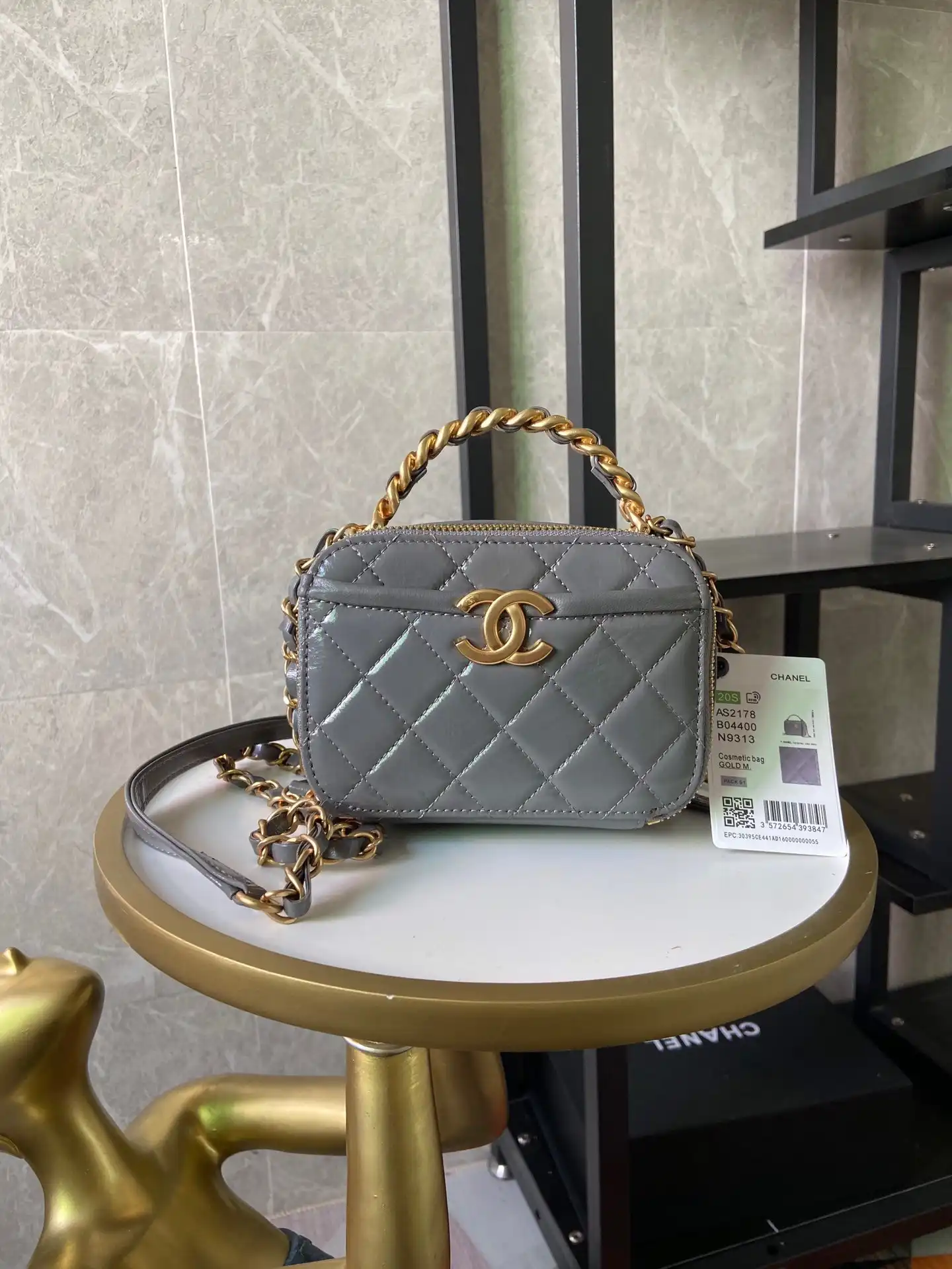 Firstbag Ru CHANEL SMALL VANITY CASE