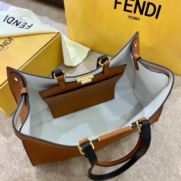 Yupoo bagsoffer FENDI PEEKABOO I SEE YOU