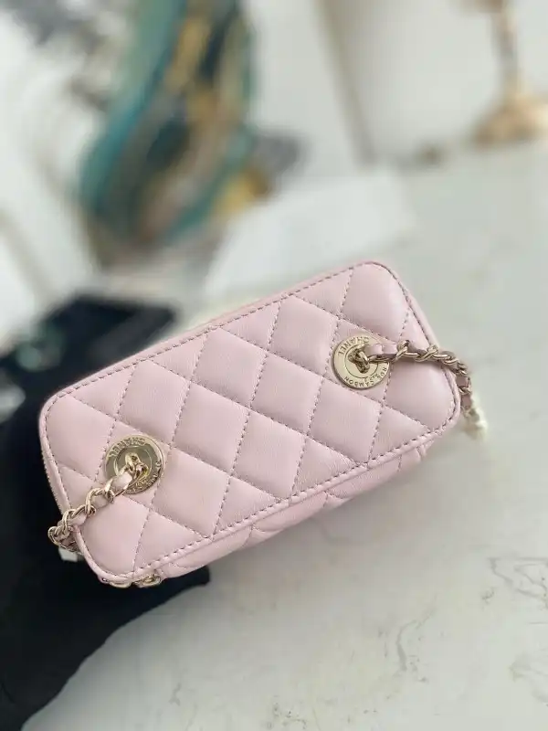 Frstbag ru CHANEL CHANELUTCH WITH CHAIN