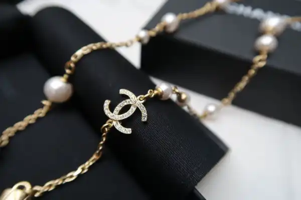 CHANEL AIRPODS NECKLACE