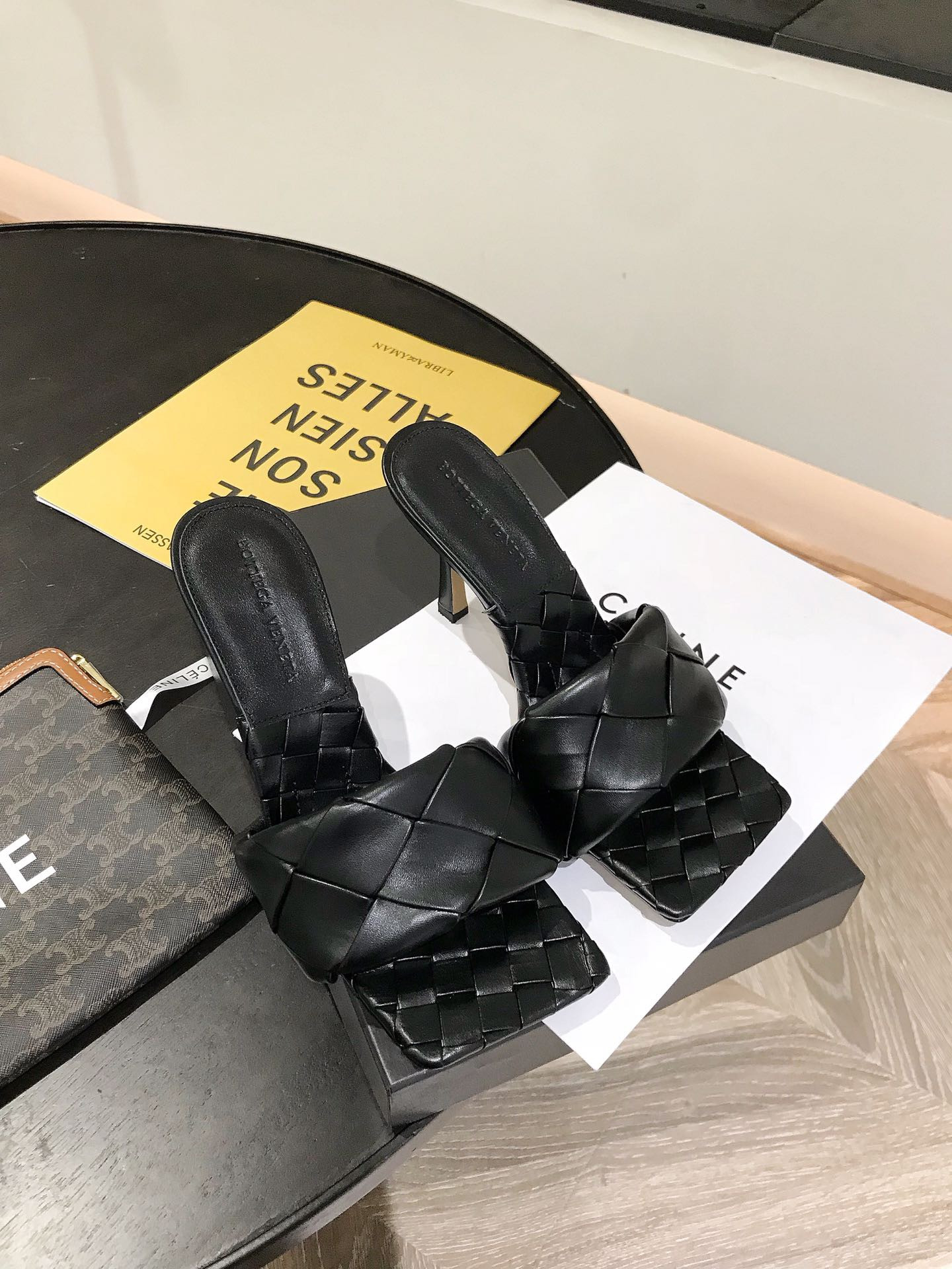 HOT SALE BOTTEGA VENETA LIDO