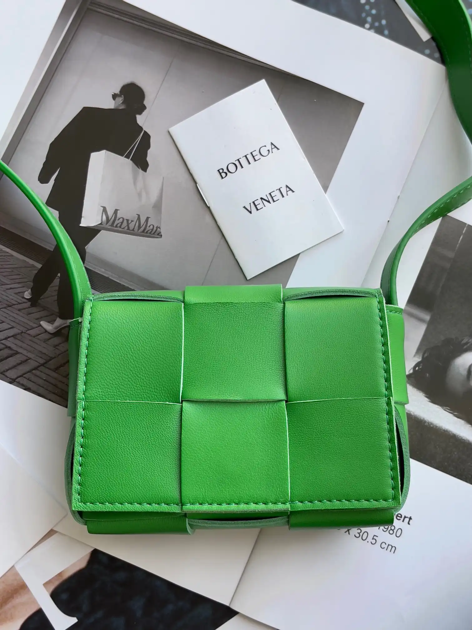 BOTTEGA VENETA Candy mini Cassette-12*8*4cm