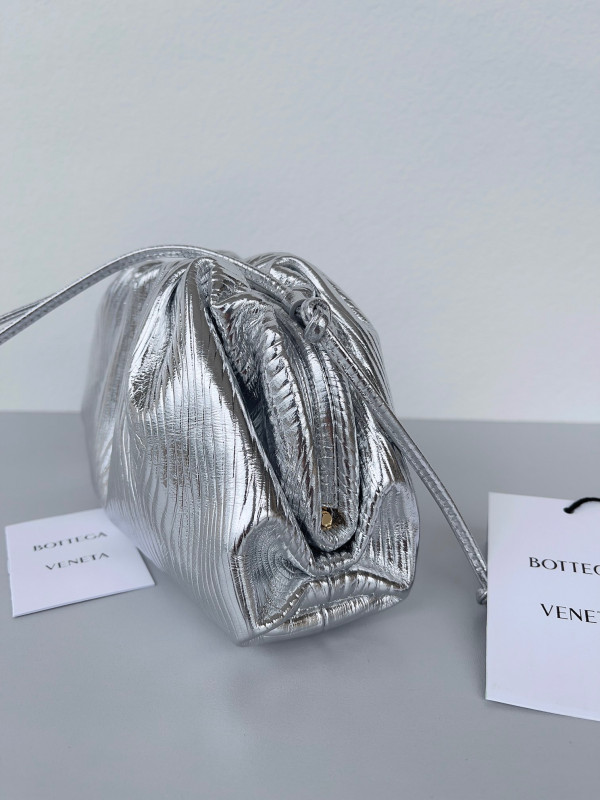 HOT SALE BOTTEGA VENETA MINI POUCH